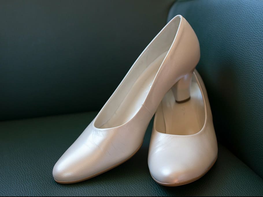 upper, white, wedding, shoes, women's shoes, indoors, close-up HD wallpaper
