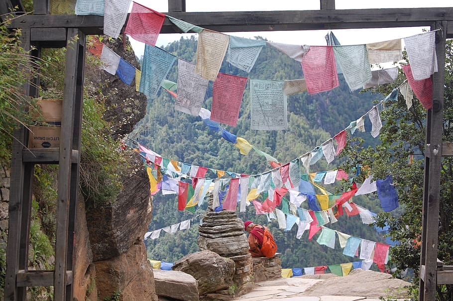 prayer flags, bhutan, buddhism, multi colored, hanging, no people HD wallpaper