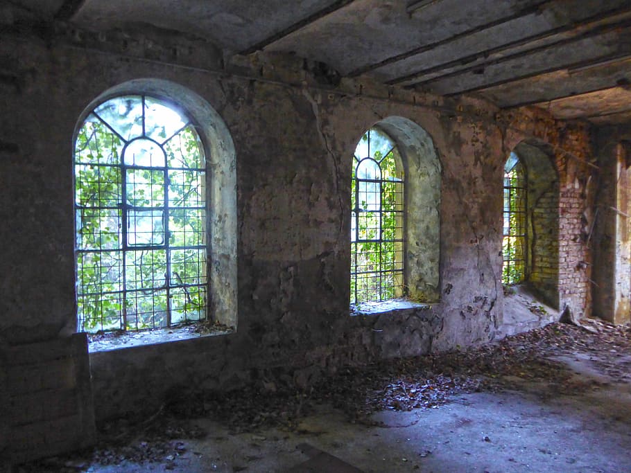 gray concrete building, old, lapsed, ruin, window, old building HD wallpaper