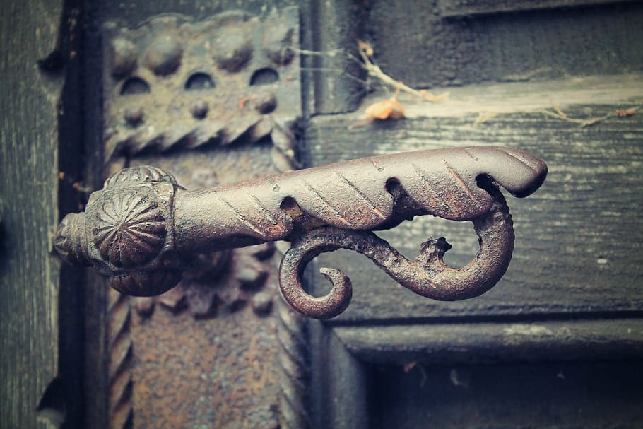 handle, door, metal, input, old, web, rusty, entrance, close-up HD wallpaper