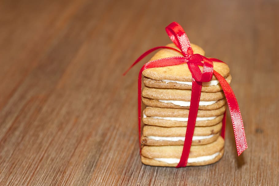food, love, heart, table, baking, biscuit, celebration, christmas HD wallpaper