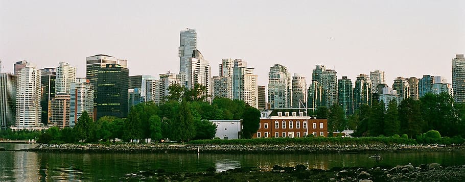 gray concrete buildings near bodies of water at daytime, vancouver, HD wallpaper