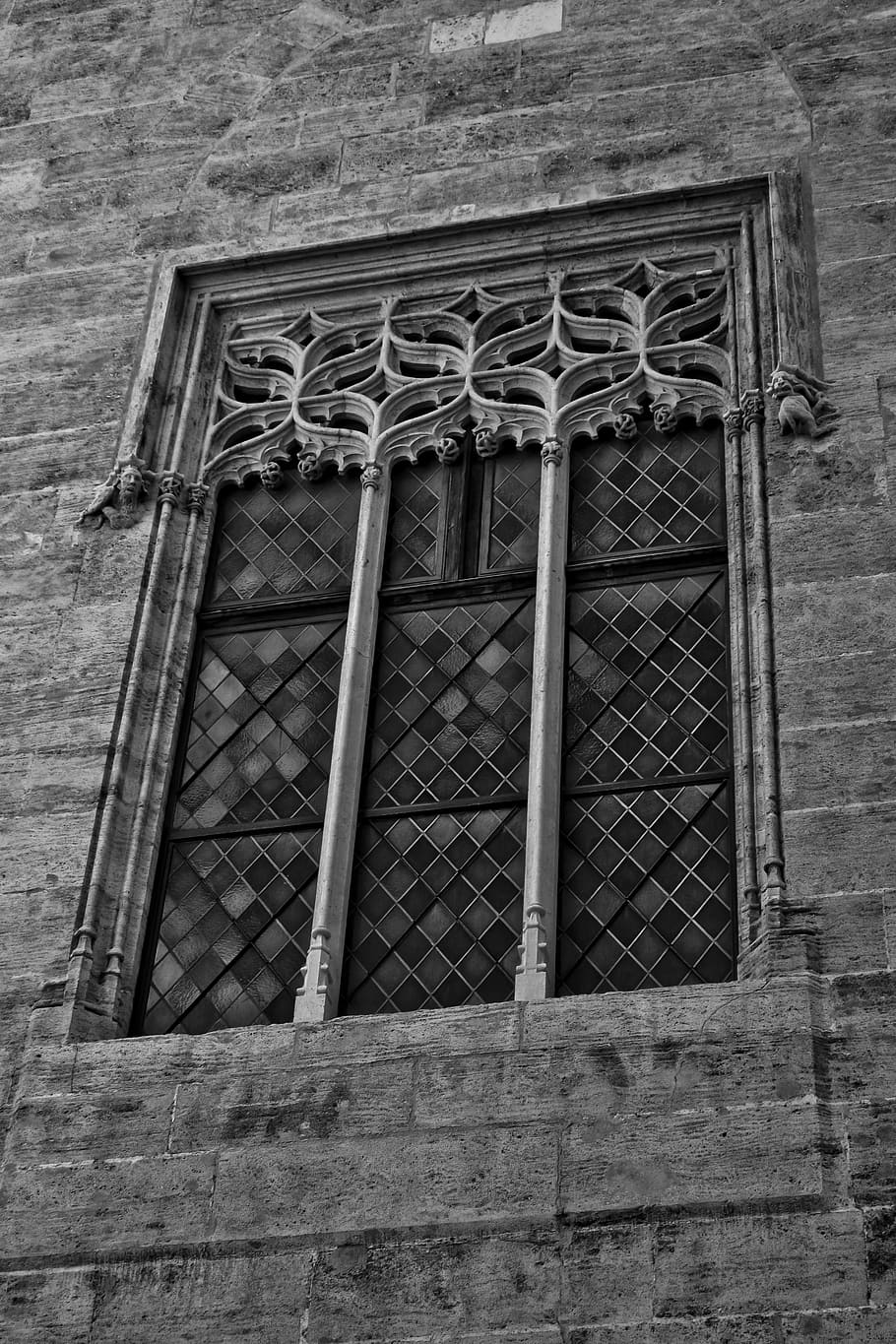 window, valencia, slice, spain, architecture, building, monument HD wallpaper