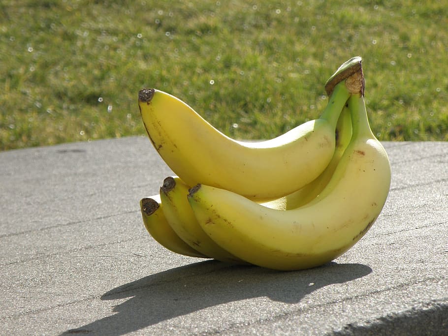 Bananas, Yellow, Cluster, Fruit, exterior, food, freshness HD wallpaper