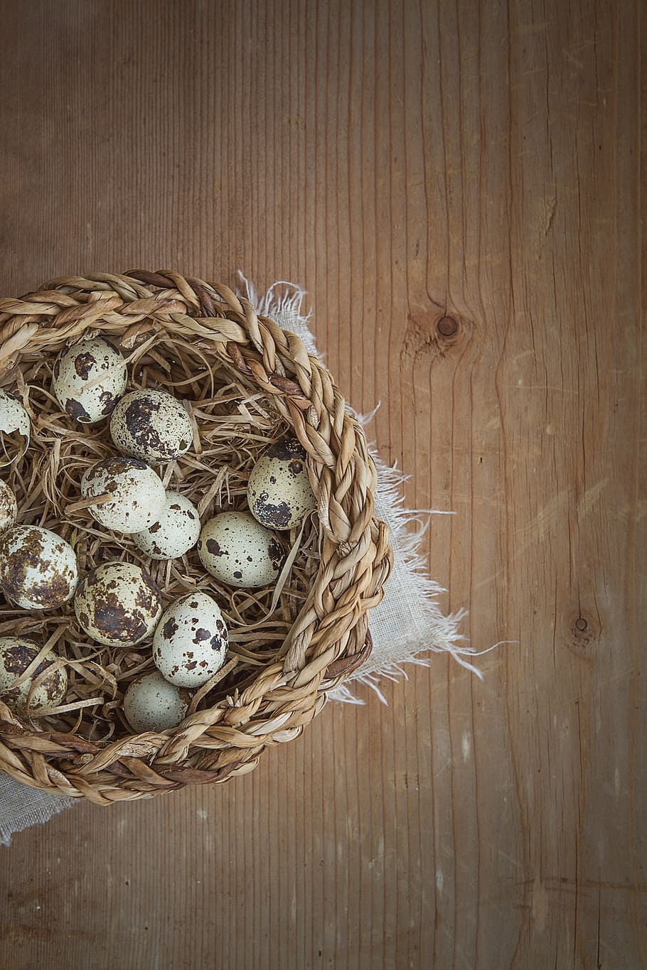 basket, egg, quail eggs, small, small eggs, natural product HD wallpaper