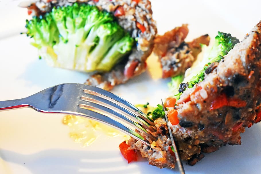 Fork, Broccoli, Minced, Dinner, Board, tasty, food, plate, meal HD wallpaper