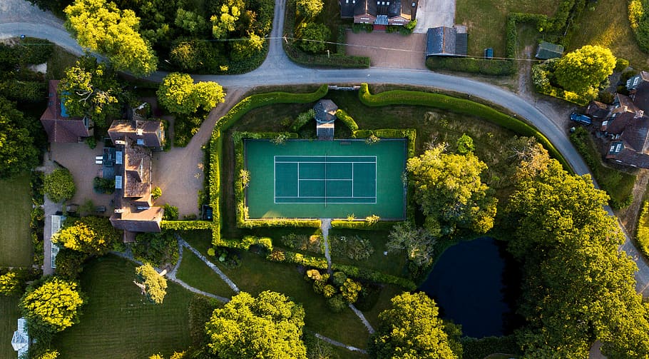 top view of garden, bird's eye view of tennis court, aerial, drone
