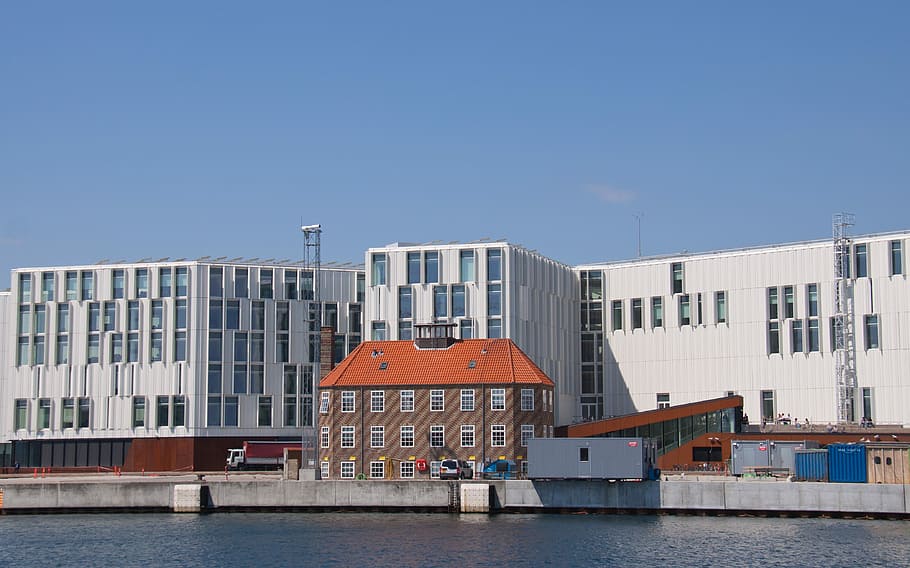 Un, Building, Old, Warehouse, surrounded, harbour, quay, front HD wallpaper