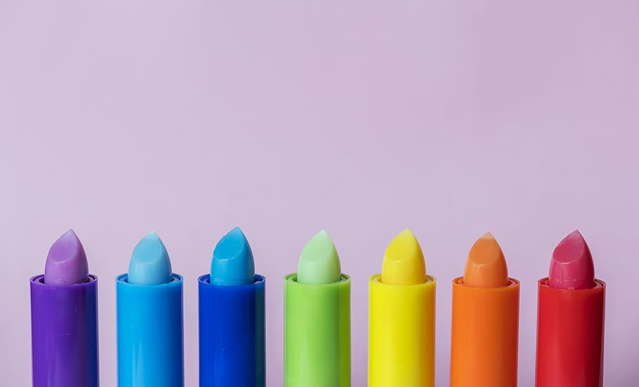close-up photo of assorted-color lipsticks, pencil, crayon HD wallpaper