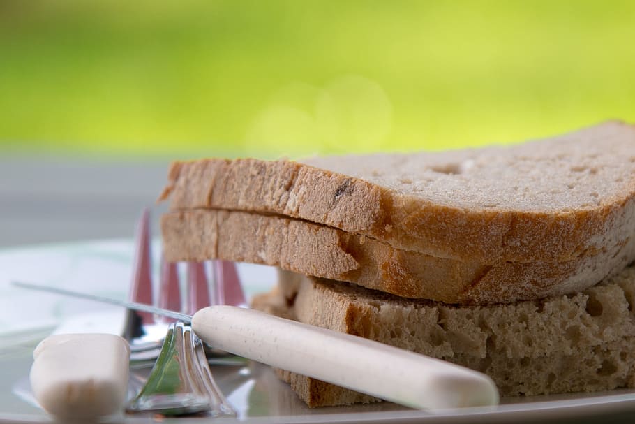 slice of breads on white ceramic plate, Bread, Knife, Fork HD wallpaper