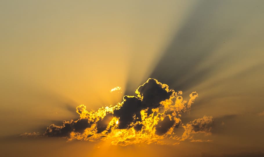 sun covered by clouds emitting sun ray, sky, yellow, radius HD wallpaper