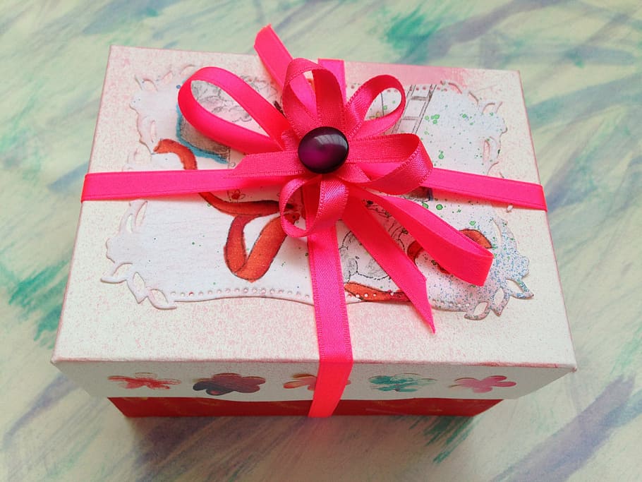 gift box, present, ribbon, celebration, birthday, package, wrapping HD wallpaper
