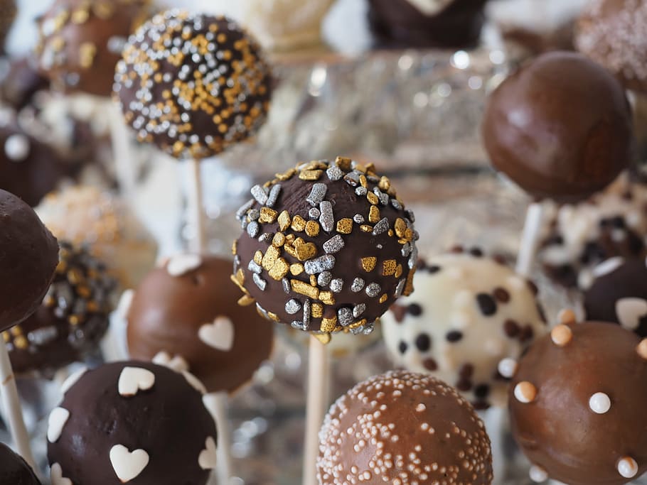 brown chocolate lollipop, cake pops, pastries, sweet, back-trend, HD wallpaper
