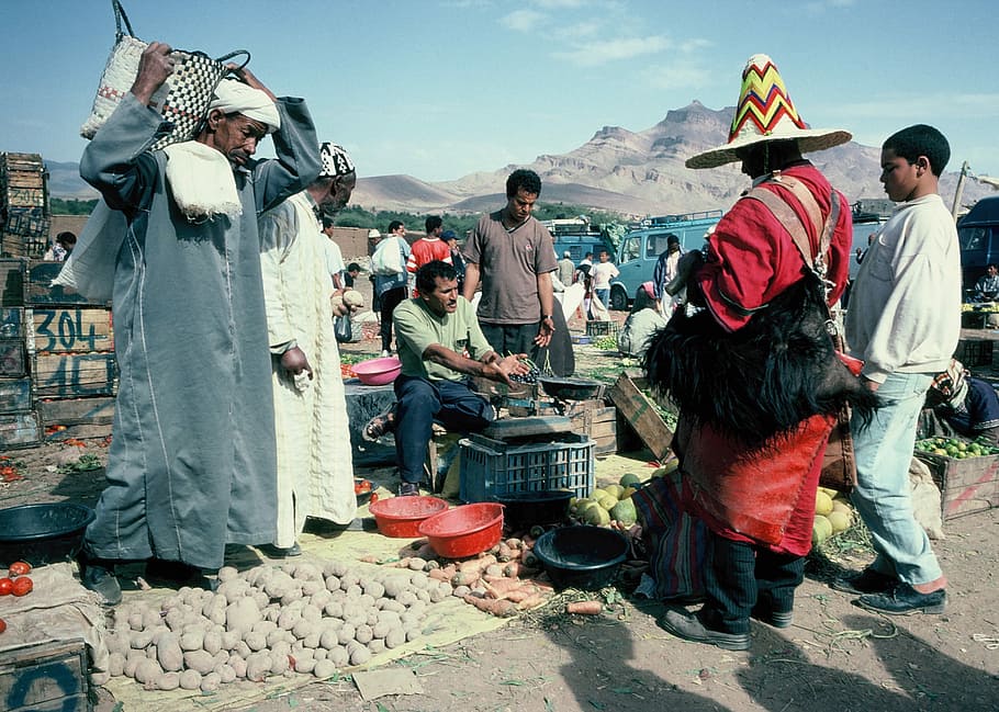 maroc, market, bargain, real people, men, group of people, retail HD wallpaper