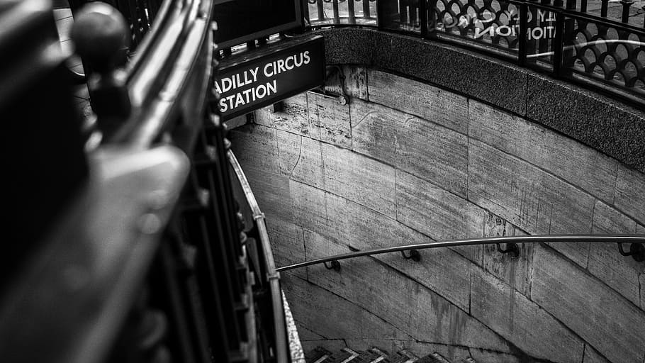 grayscale photo of lady, untitled, underground, subway, metro HD wallpaper