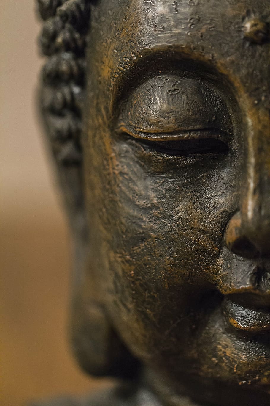 Buddha head figurine, statue