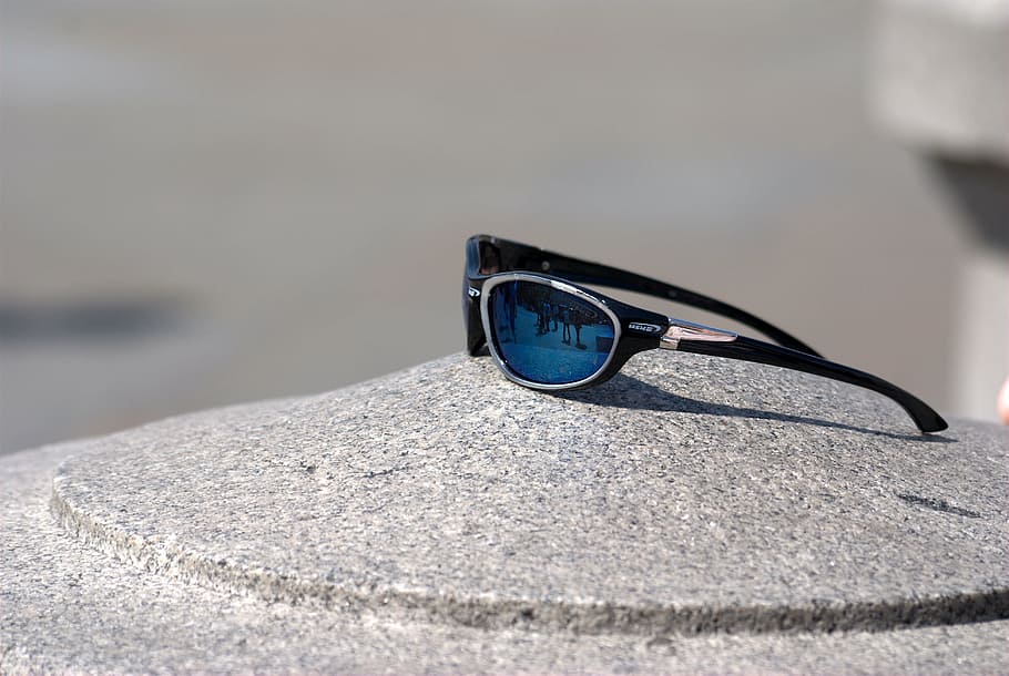 sunglasses, reflection, dark, stylish, shades, fashion, selective focus HD wallpaper