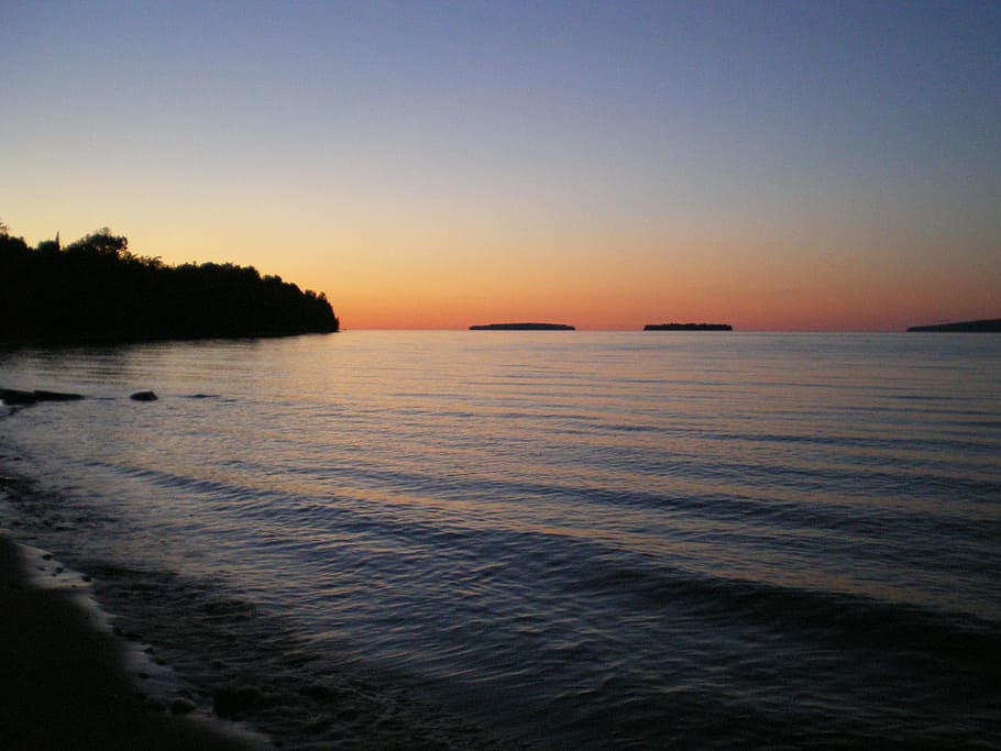beach, sunset, serene, sea, nature, water, sky, dusk, landscape HD wallpaper