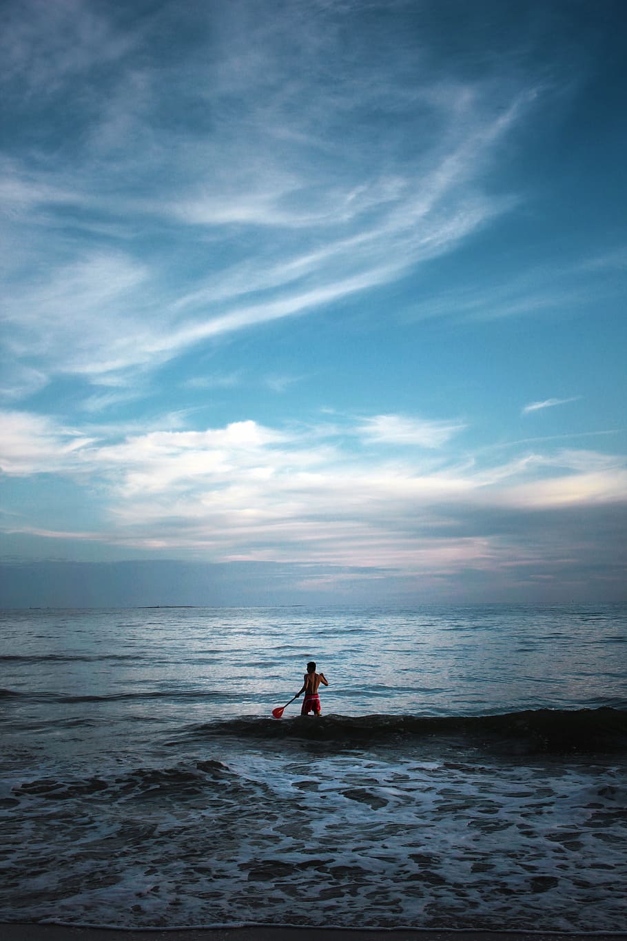 photograph of man on beach, ocean, people, sea, sport, surfboard HD wallpaper