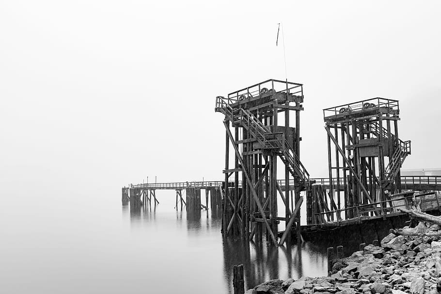 Pier, Mist, Lake, Dock, Wooden, Calm, light, season, shore HD wallpaper