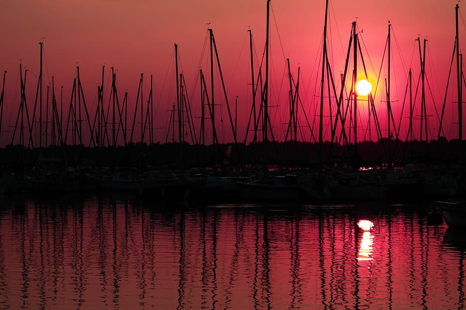 sunset, evening sky, afterglow, red, port, sail, boot, nature HD wallpaper