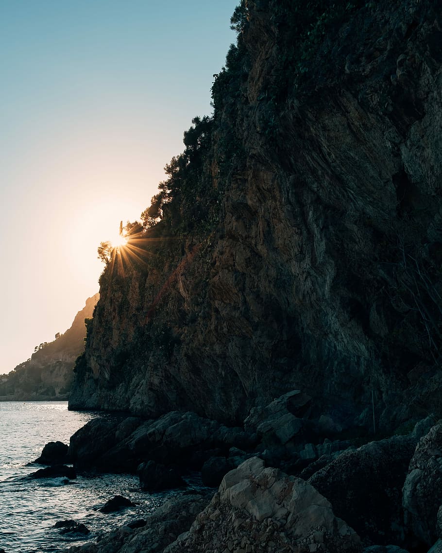 body of water near on the cliff, mountain, rock, sea, sky, rock - object HD wallpaper