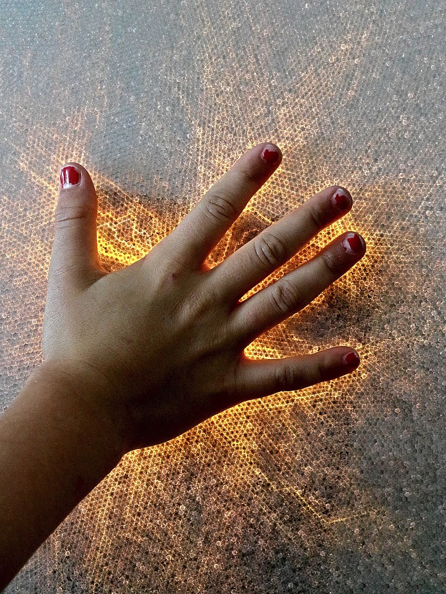 flashes, hand, energy, electronics, human body part, human hand HD wallpaper