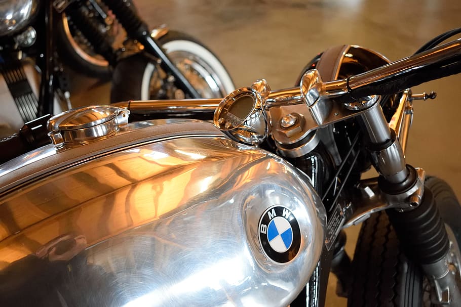 wheel, motorcycle, chrome, engine, machine, bright, vehicle HD wallpaper