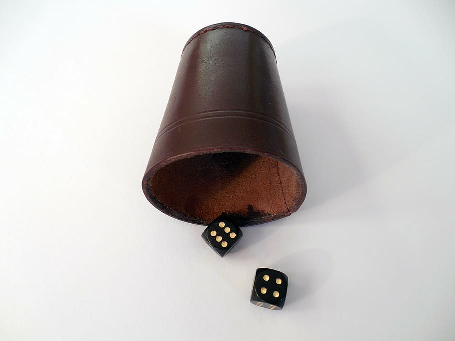 cube, gambling, instantaneous speed, pay, play, random, lucky dice HD wallpaper