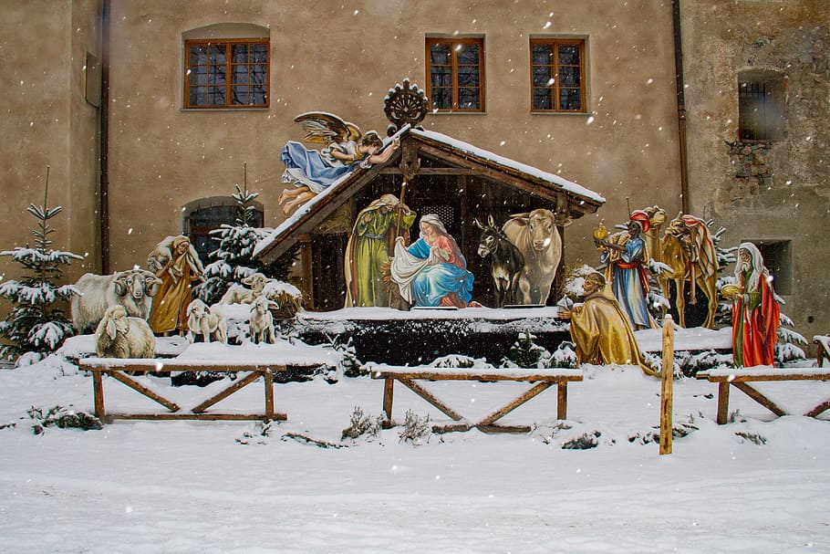 Nativity decor, christmas, nativity scene, winter, josef, maria, HD wallpaper