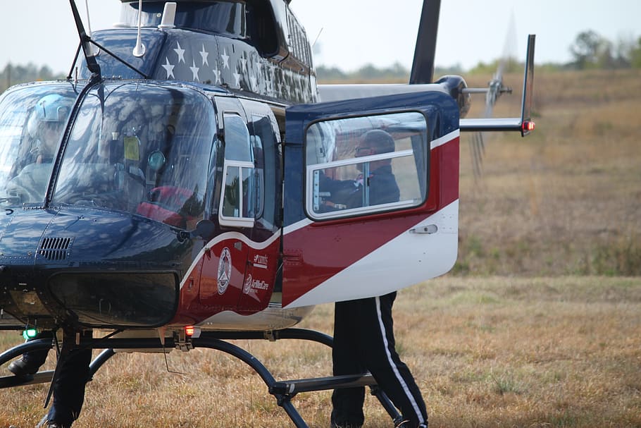 helicopter, landing, door open, mode of transportation, day HD wallpaper
