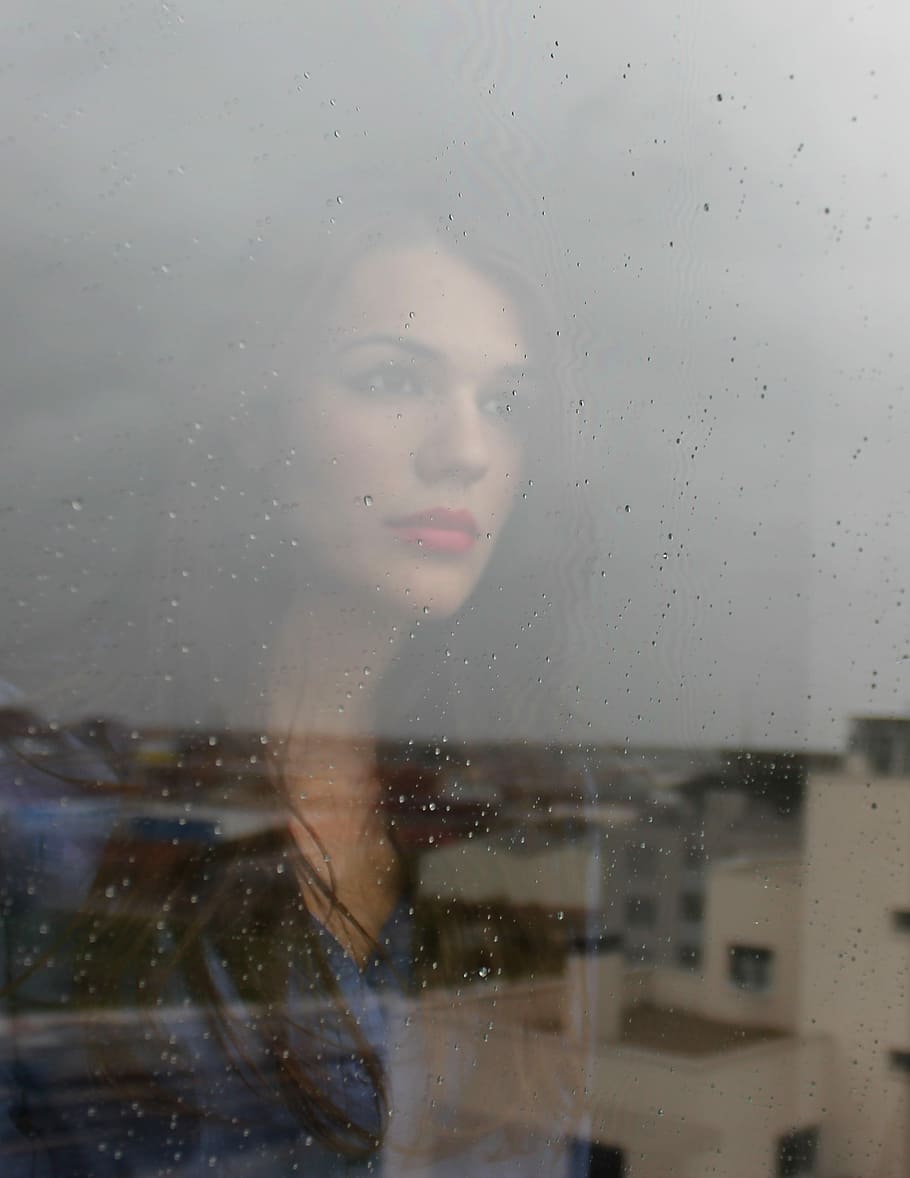 woman wearing blue button-up shirt through glass windows, person HD wallpaper