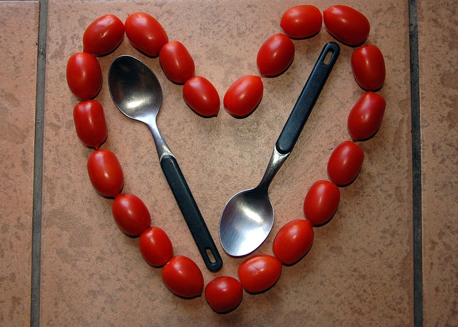 healthy, tomatoes, red, diet, indoors, heart shape, vegetable HD wallpaper