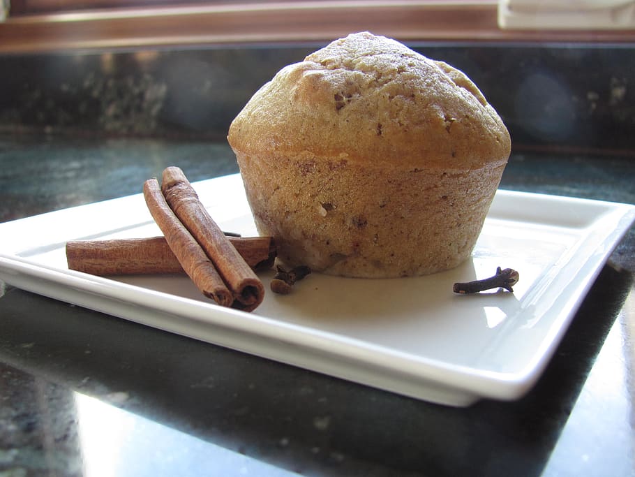 cinnamon, muffin, sweet, breakfast, baked, nutrition, decoration HD wallpaper
