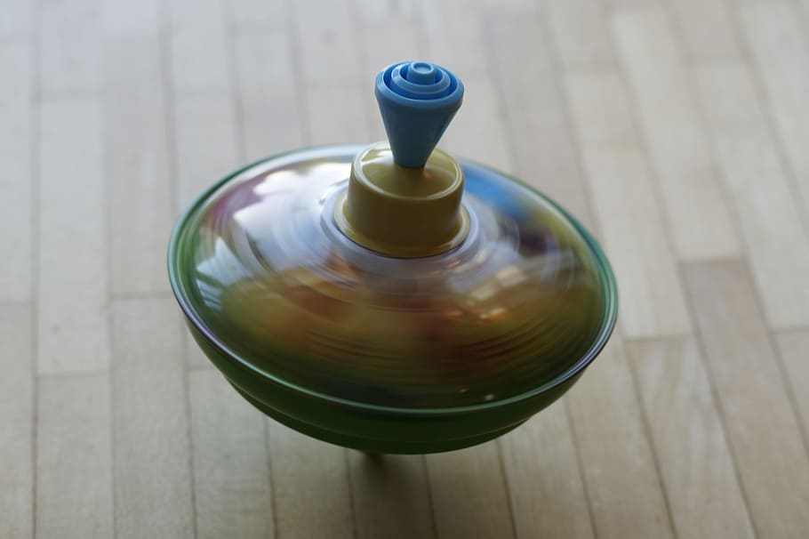 rolling green and brown tops, Roundabout, Dance, Turn, Movement HD wallpaper