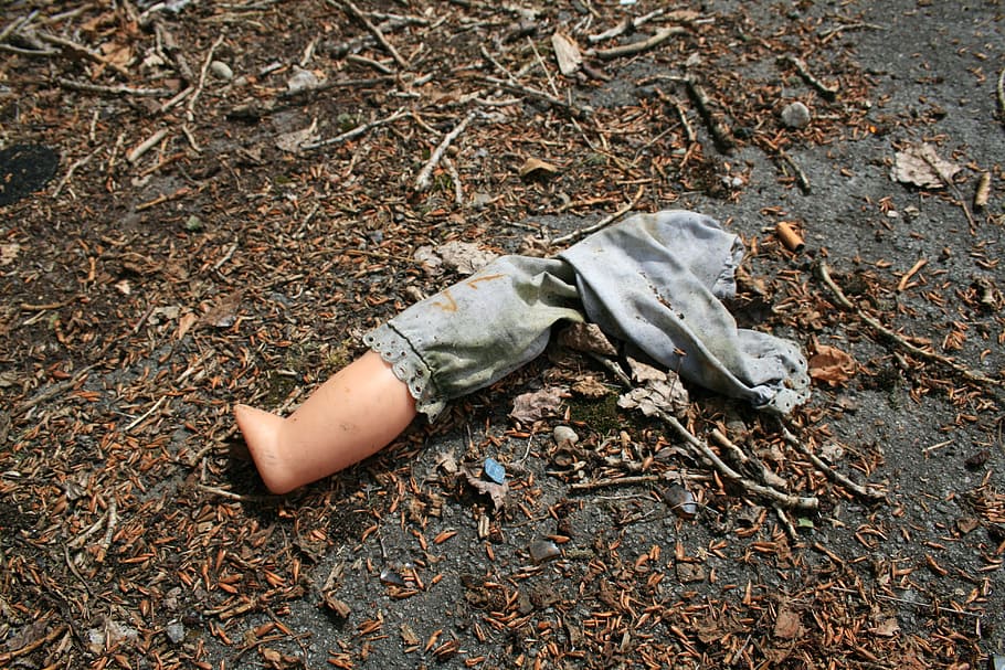 blue jeans on soil, leg, doll, broken, decline, setting, desolat HD wallpaper