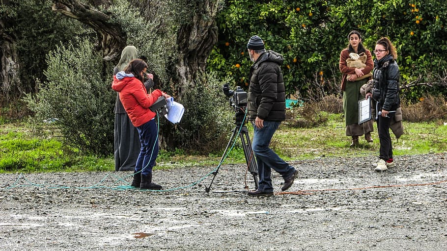 man holding stick near tree, film crew, shooting film, movie, HD wallpaper