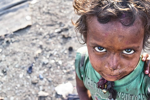 Poor, Slums, India, Face, Outdoor, boy, child, kid, childhood HD wallpaper