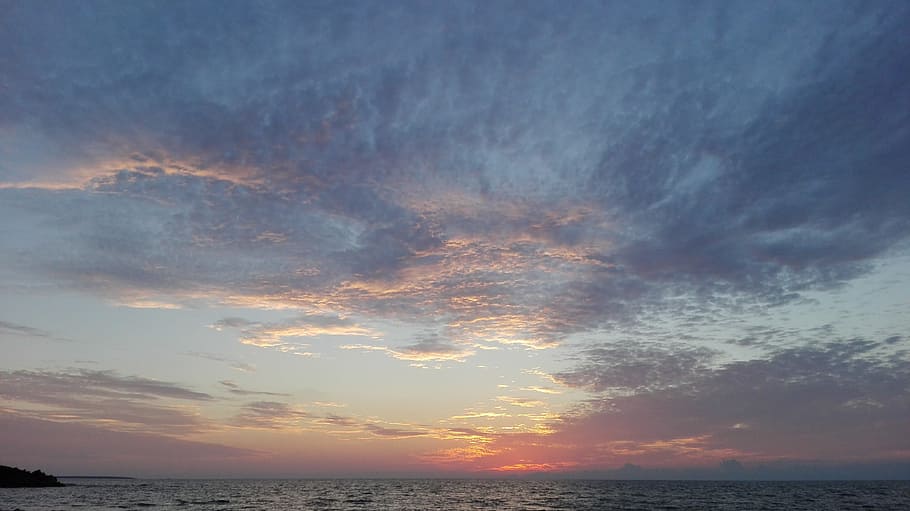 body of water during sunset, Sky, Surfing, Sea, Clouds, rocks HD wallpaper