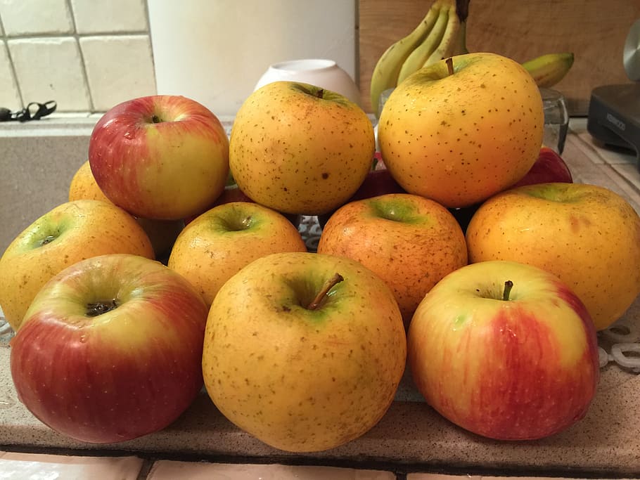 apples, yellow, kitchen, autumn, fruit, vitamin, health, bio HD wallpaper