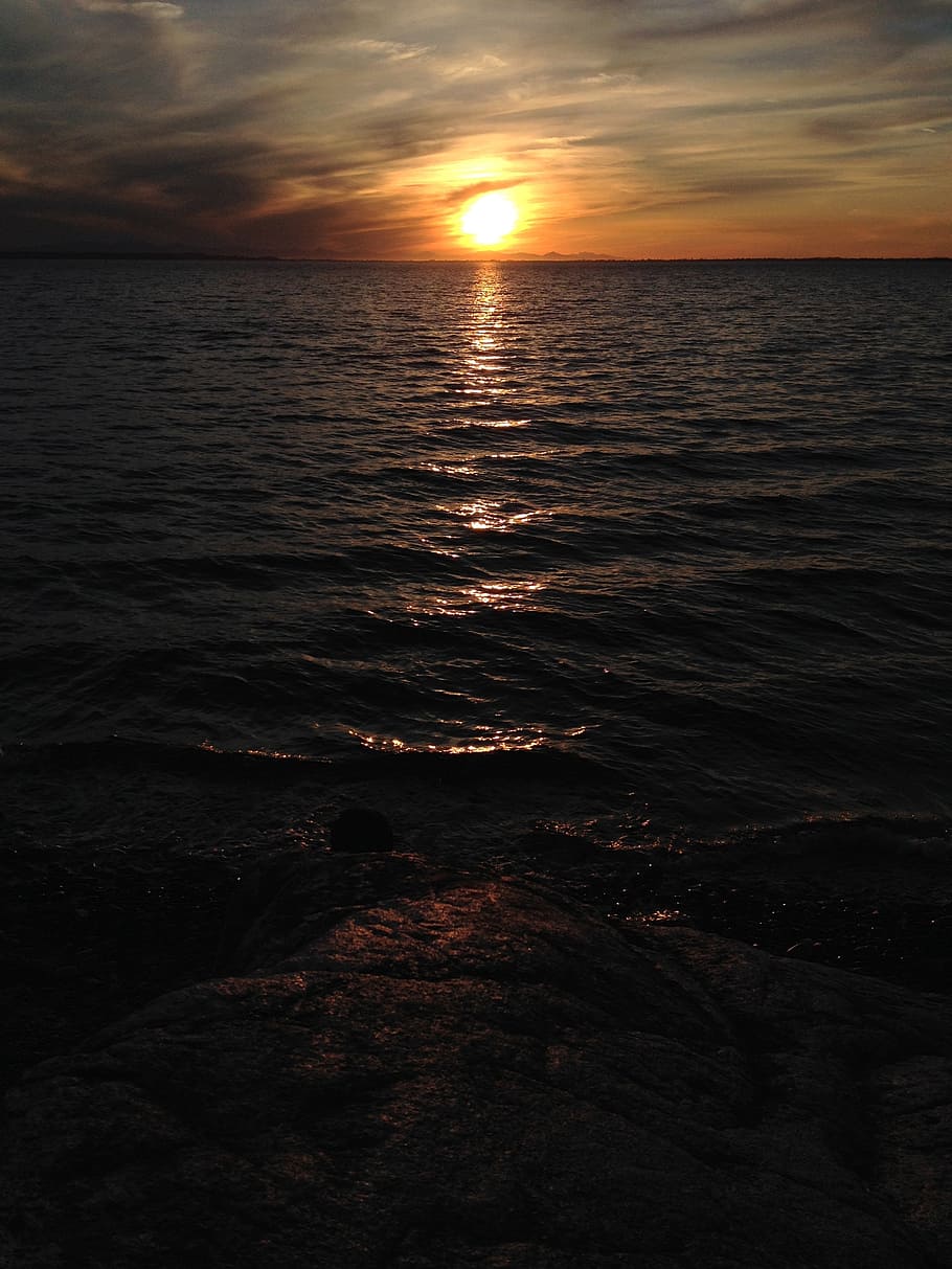 sea, waves, sunset, darkness, dusk, abstract, calm, clouds HD wallpaper