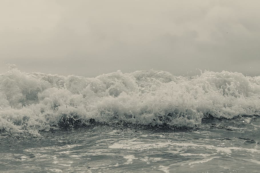 ocean wave under cloudy sky, closeup, photo, sea, water, nature HD wallpaper