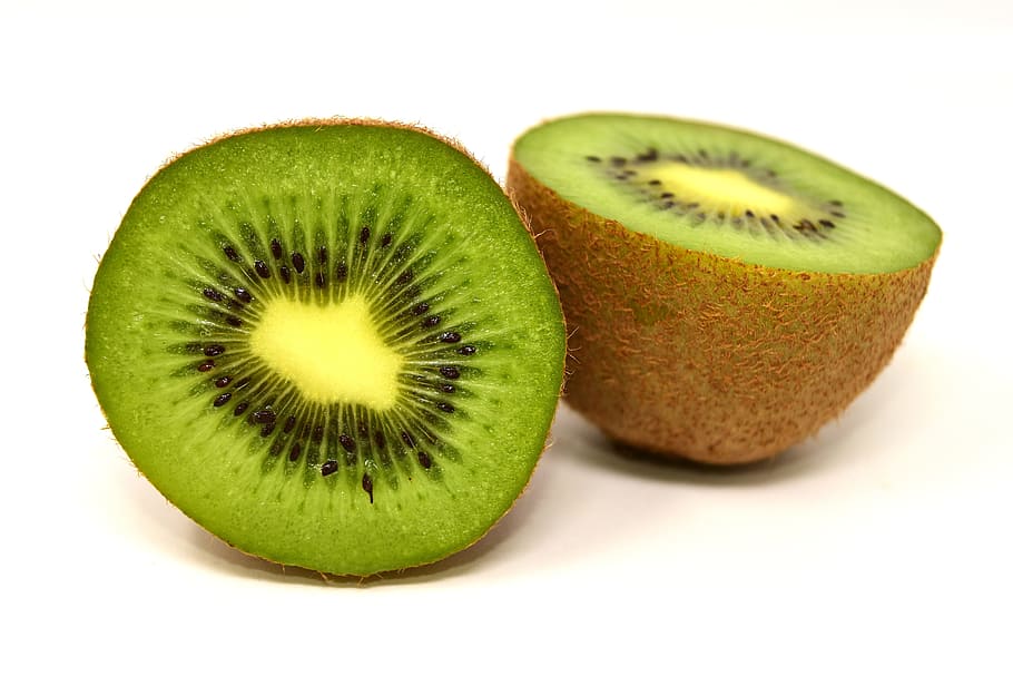 sliced kiwi, fruit, healthy, ripe, eat, vitamins, fruits, frisch, HD wallpaper