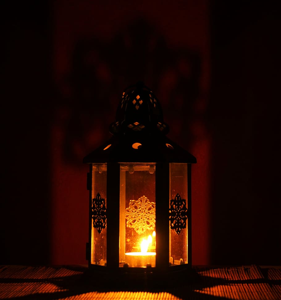 black metal candle lantern, christmas, snowflake, dark, long exposure HD wallpaper