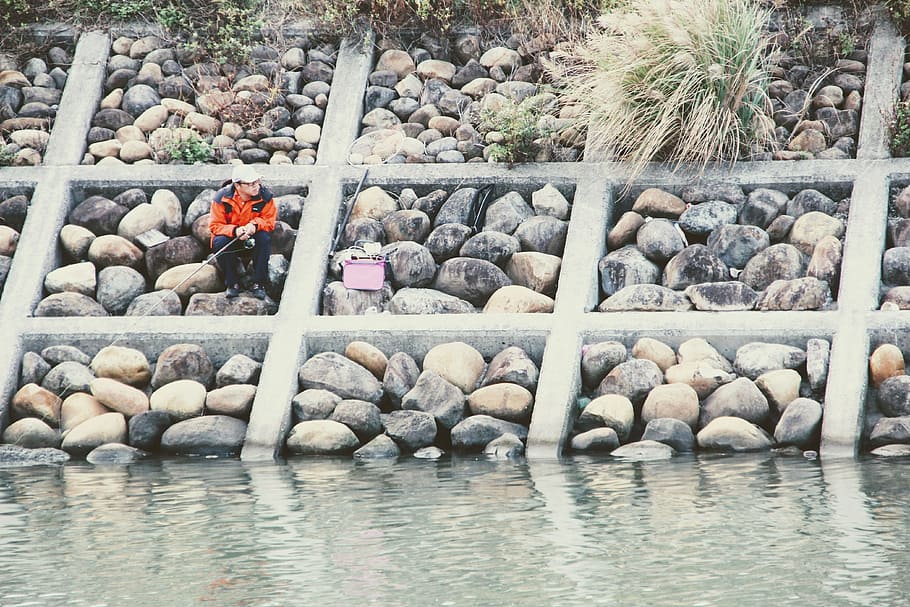 Fischer, Stone, Slope, Fish, River, Water, stone slope, fishing HD wallpaper