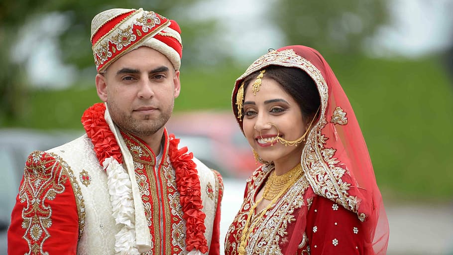 Where can I find a dress for a Muslim wedding? - Quora