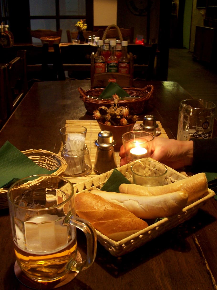 restaurant, inn, beer, bread, roll, eat, drink, candle, dinner HD wallpaper