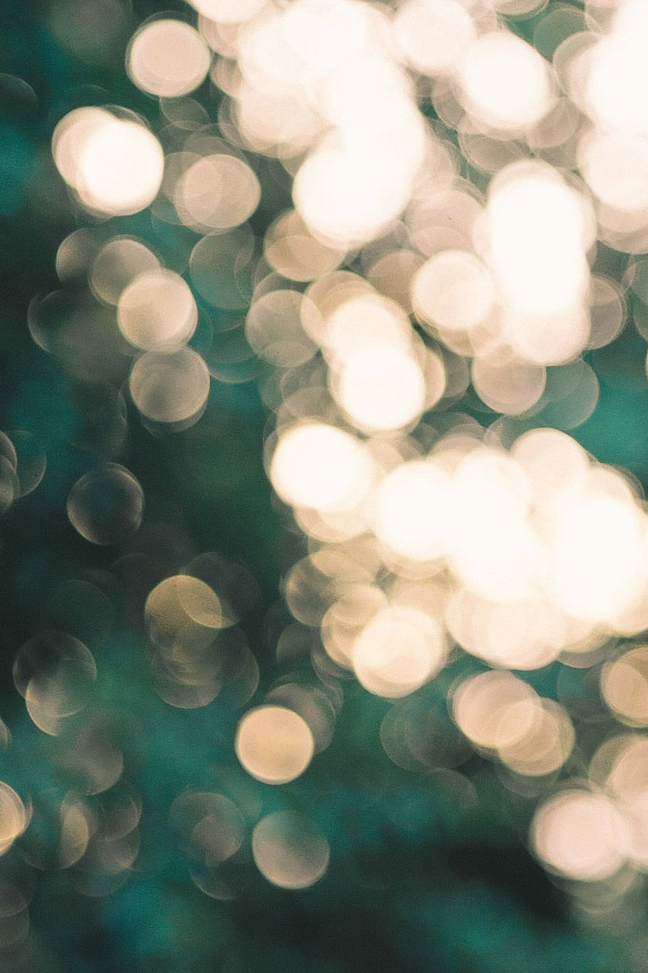 bokeh photography of yellow light, bokeh of light photography HD wallpaper