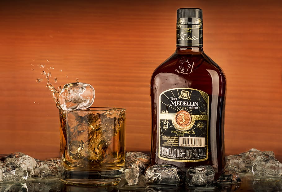drink, alcoholic beverage, bottle, refreshment, still life HD wallpaper