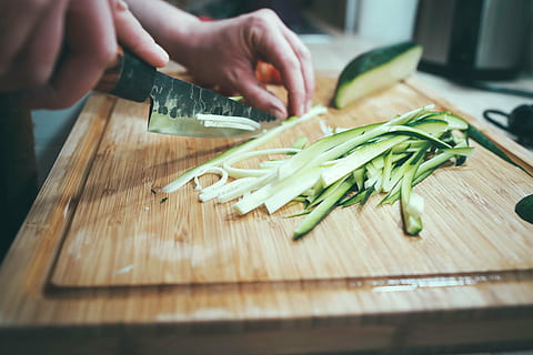 person chopping vegetable, board, kitchen, utensils, knife HD wallpaper